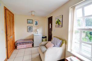 Photo 19- click for photo gallery